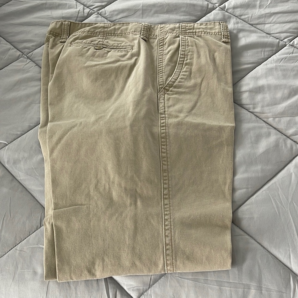 Causal pants